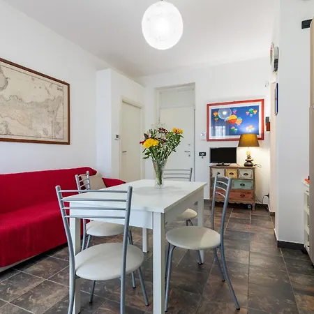 Guesthost - Flat With Terrace Near Malfitano 아파트 팔레르모